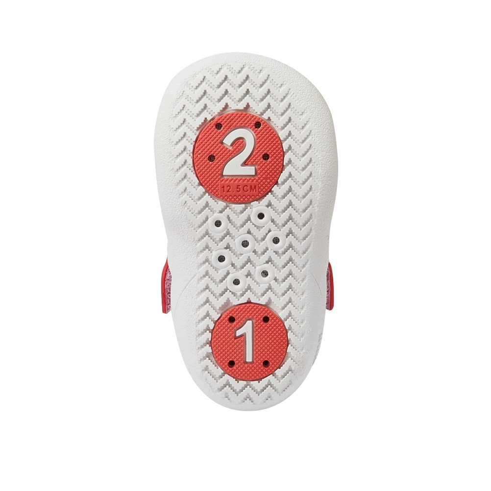 ウォーターシューズ