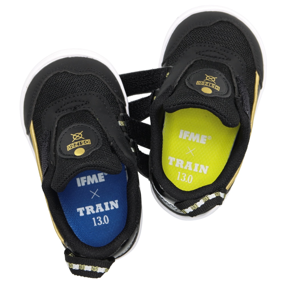 IFME ×TRAIN ベビースニーカー