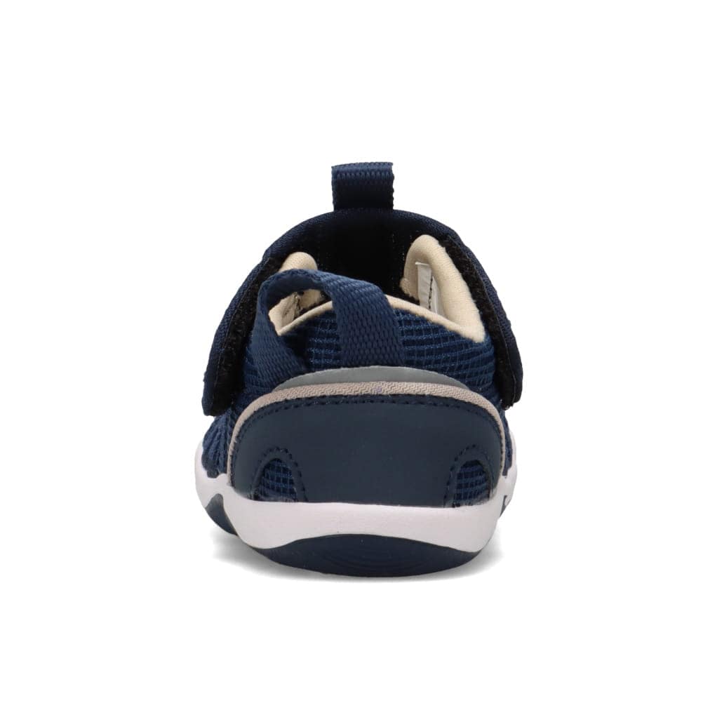 ウォーターシューズ