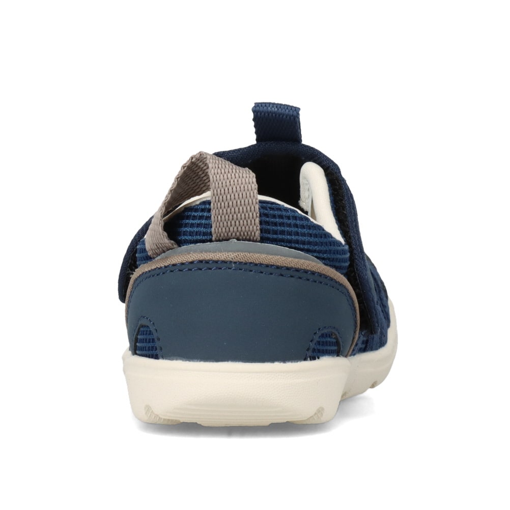 ウォーターシューズ