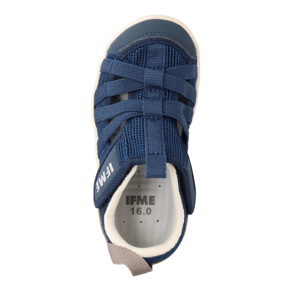 ウォーターシューズ