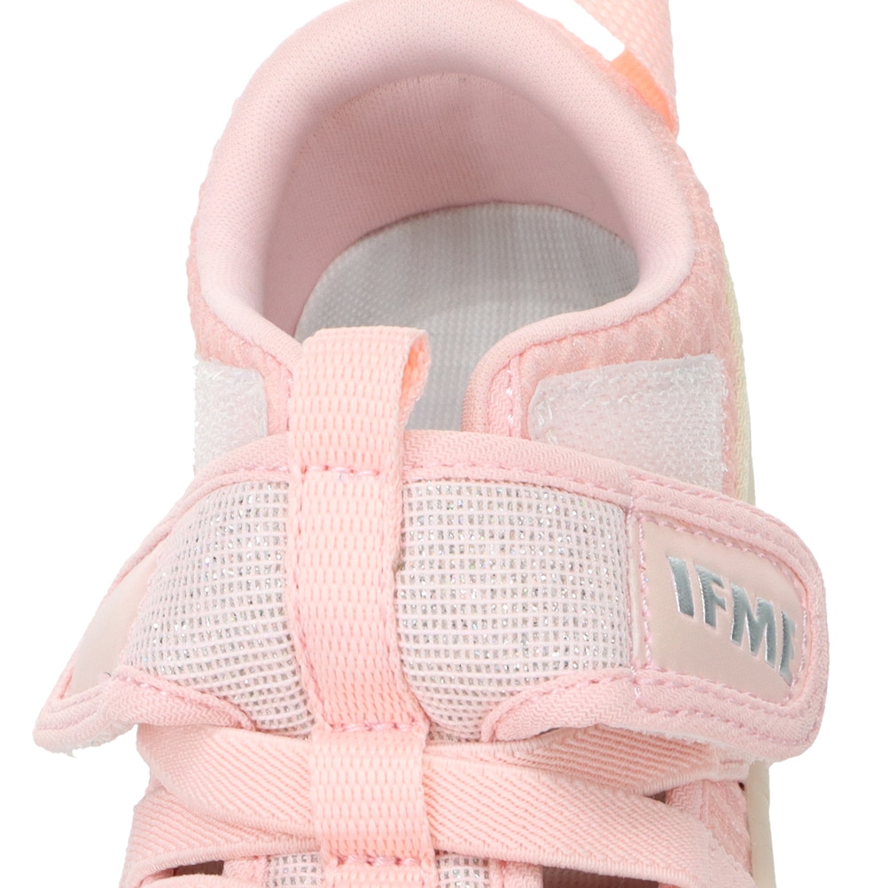 ウォーターシューズ