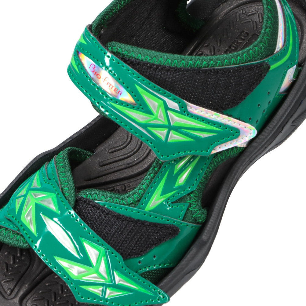 脱げにくいキッズ用スポーツサンダル