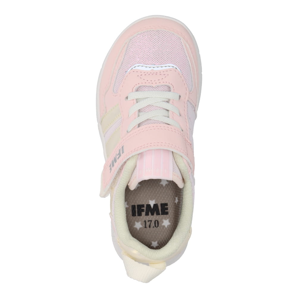 軽量ソールスニーカー