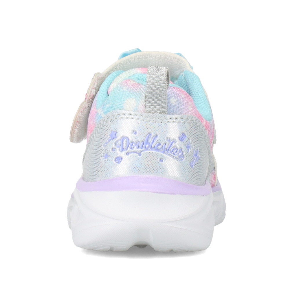 光るキッズスニーカー