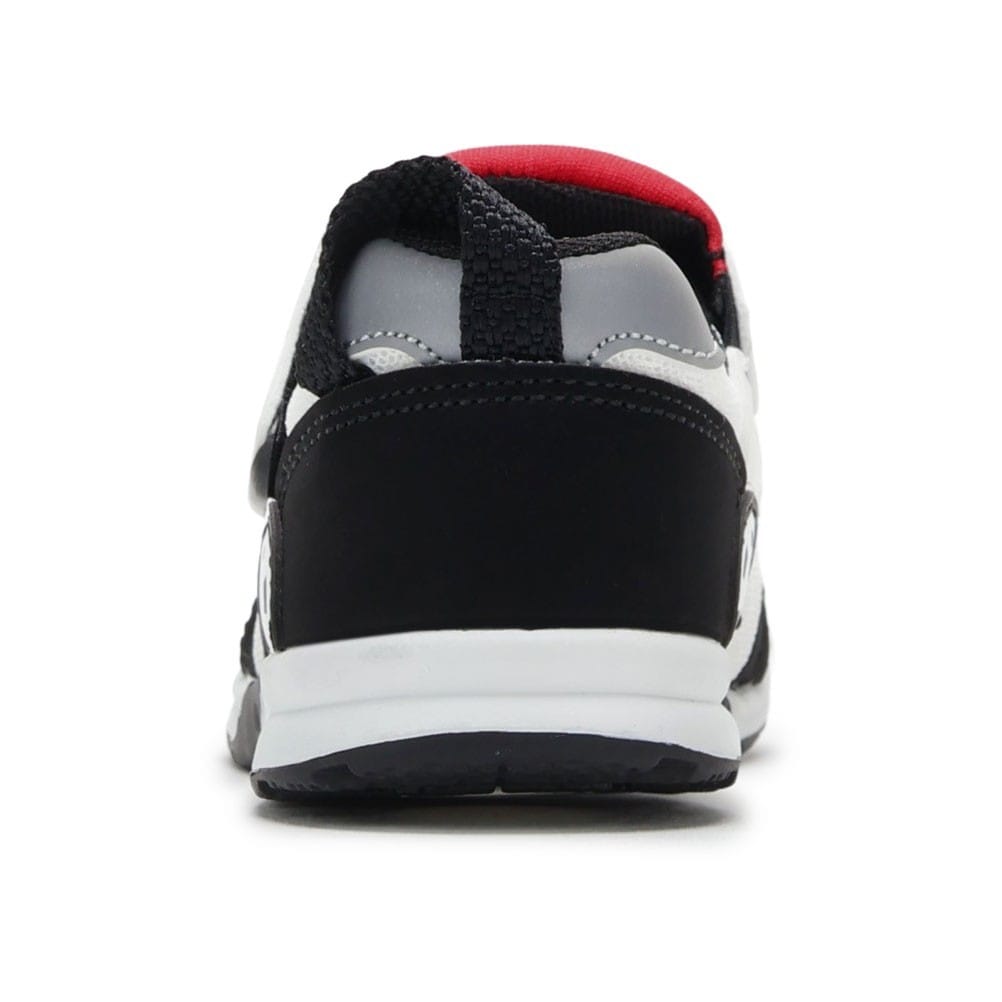 キッズスニーカー