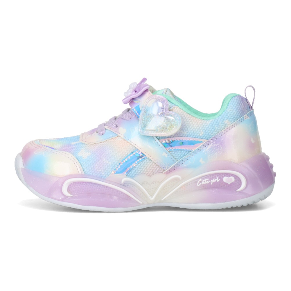 光るキッズスニーカー