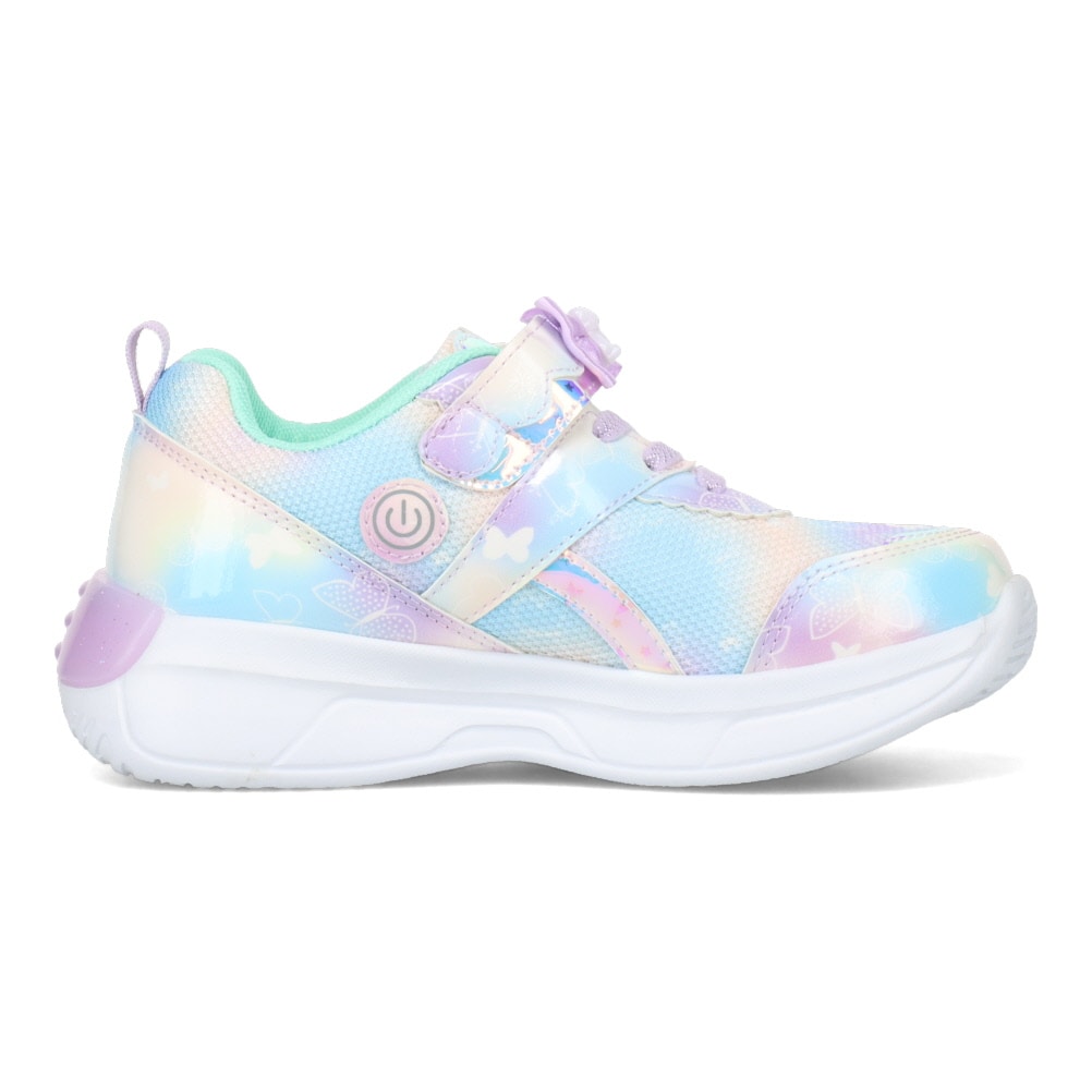 光るキッズスニーカー