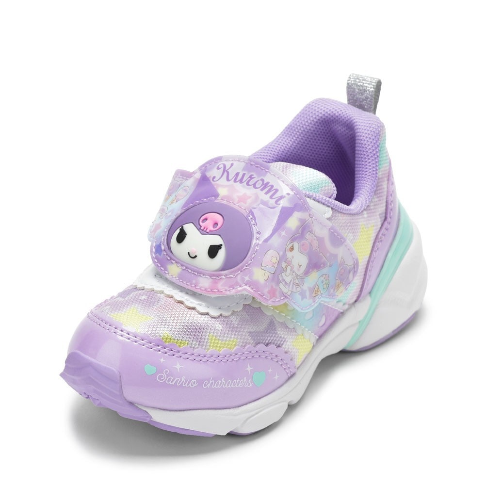 クロミ 光るスニーカー