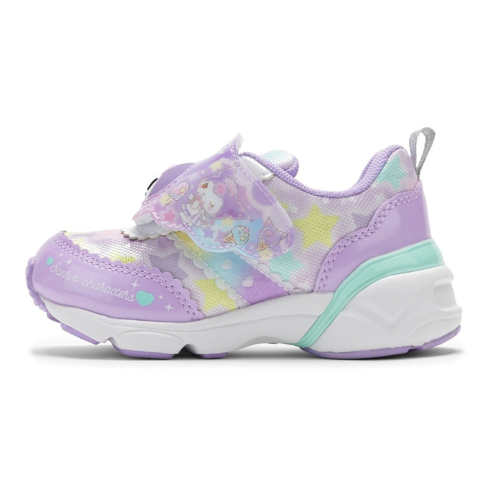 クロミ 光るスニーカー