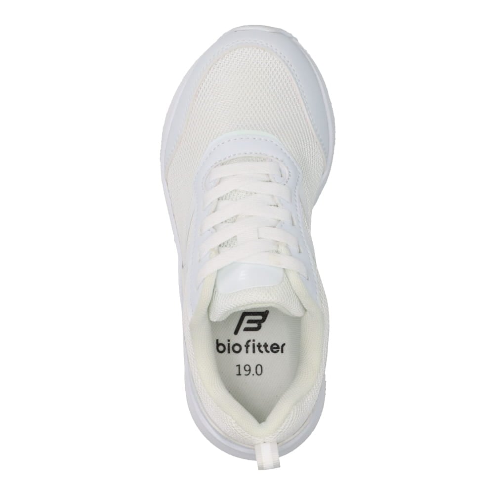 軽量消臭スニーカー