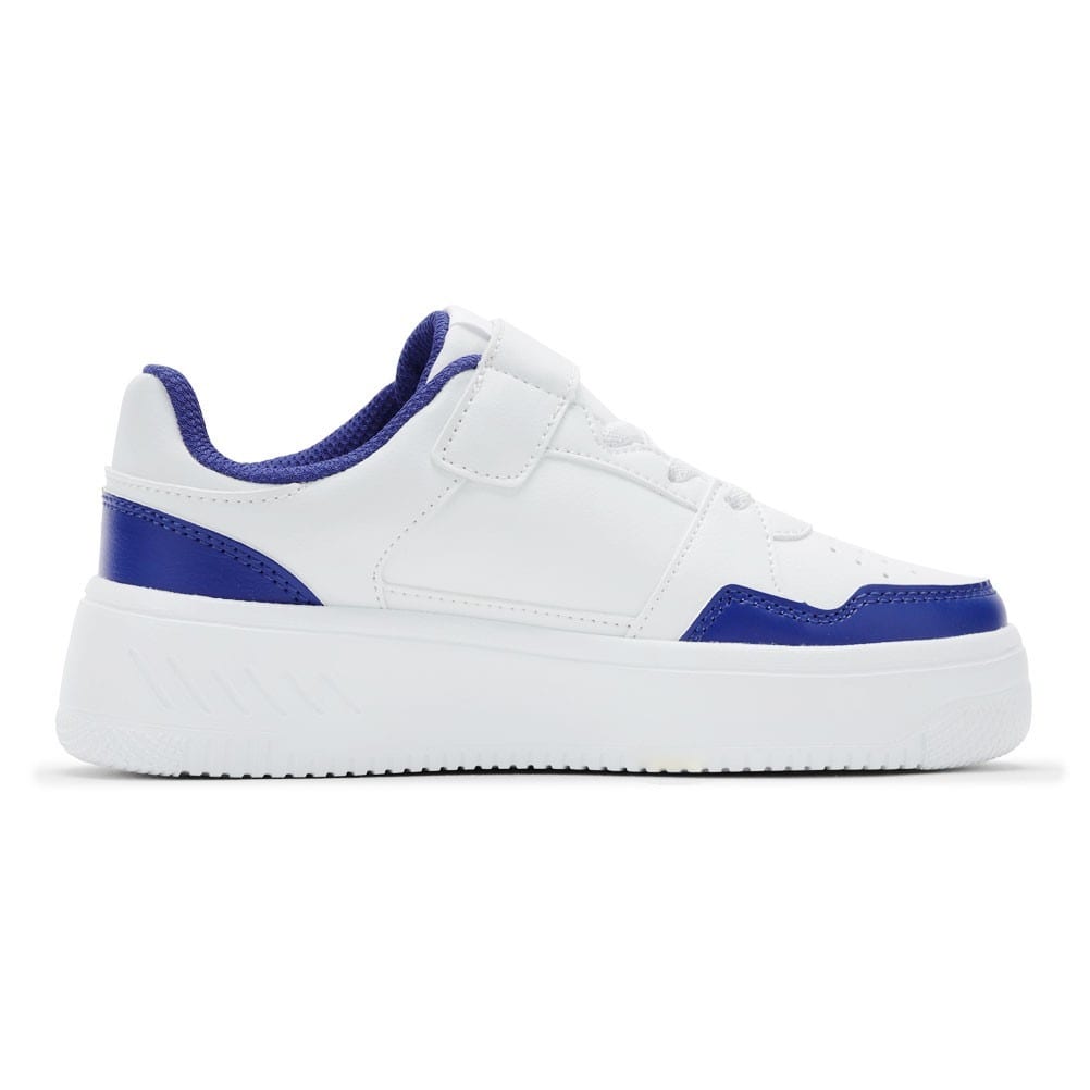 コートスニーカー