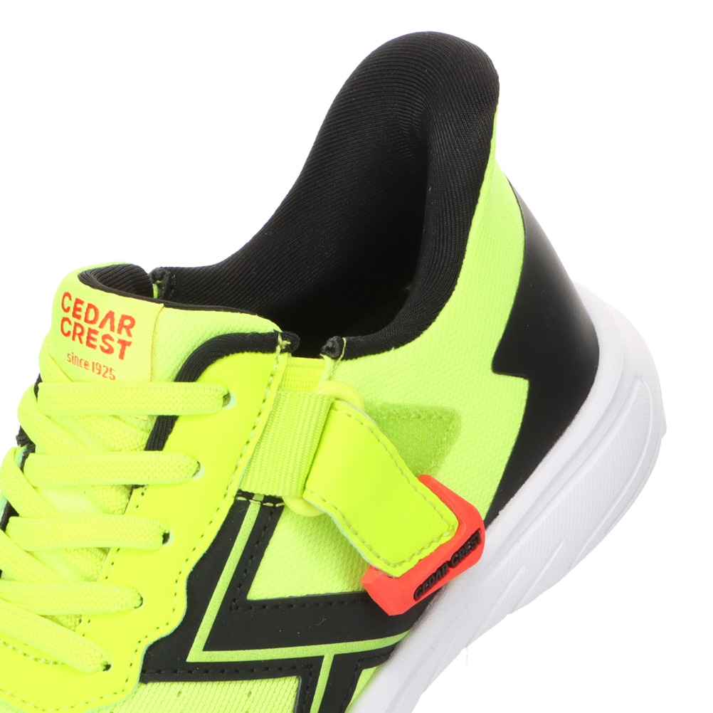 スパットシューズ（スニーカータイプ）