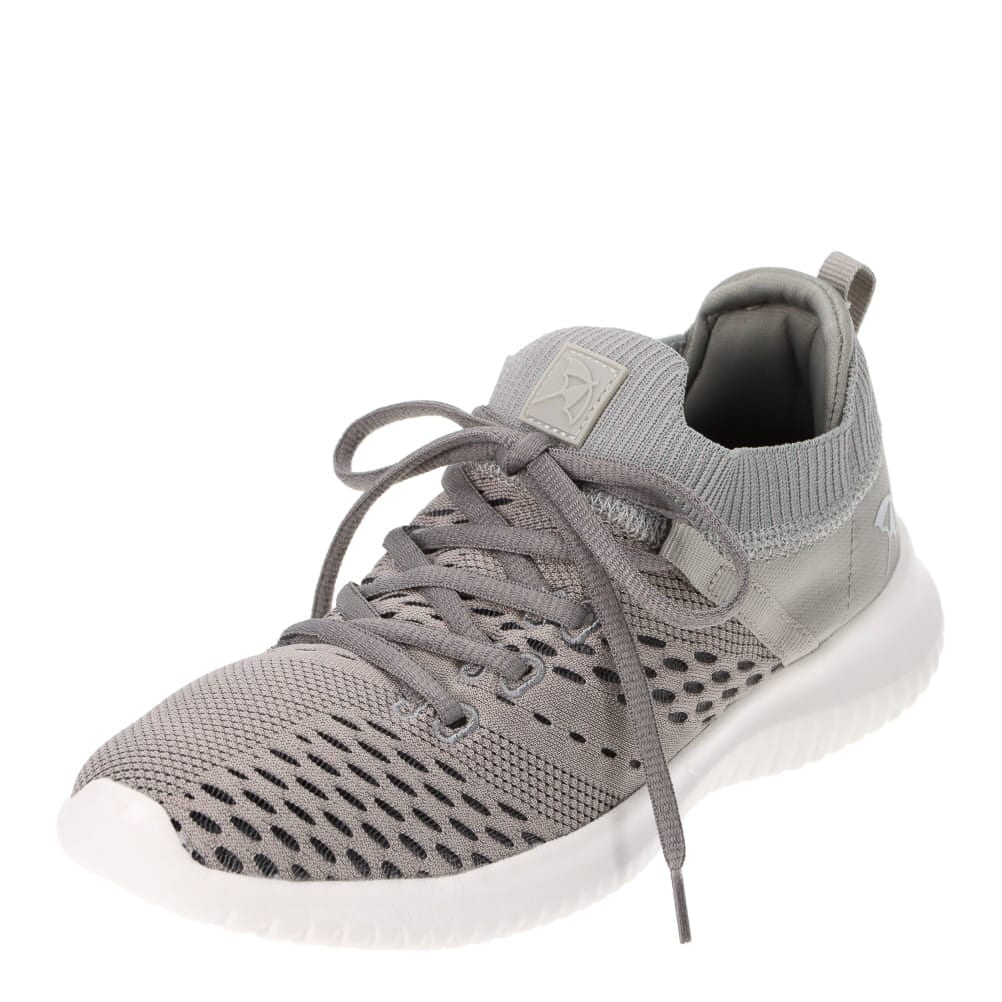 軽量スポーツシューズ