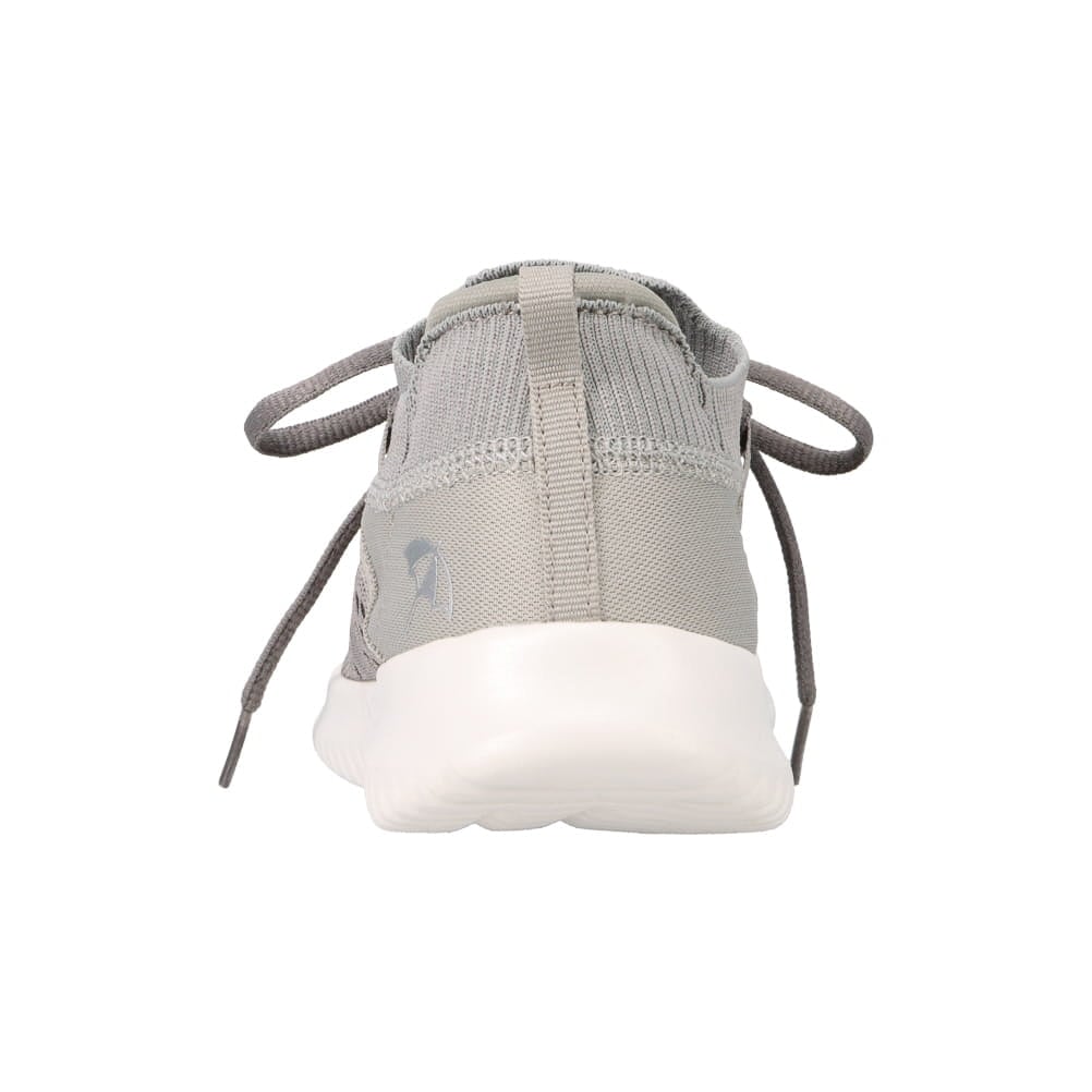 軽量スポーツシューズ