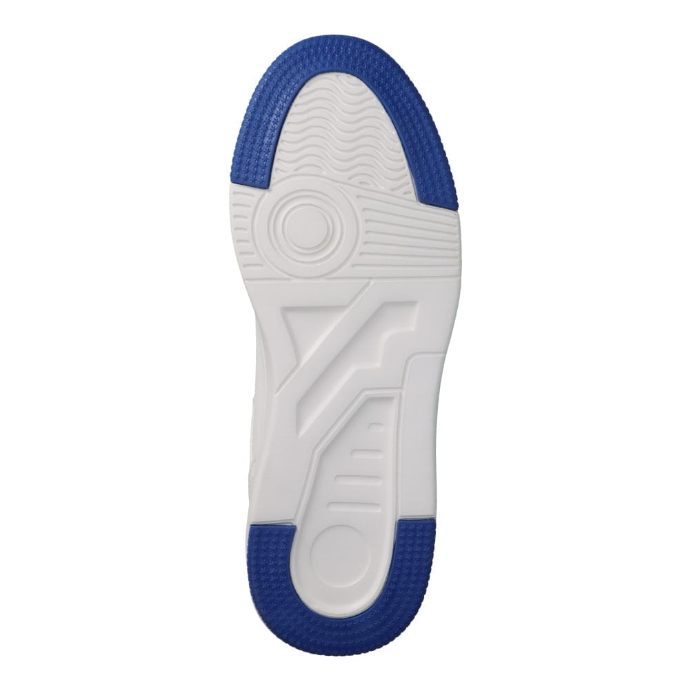 カジュアルスニーカー