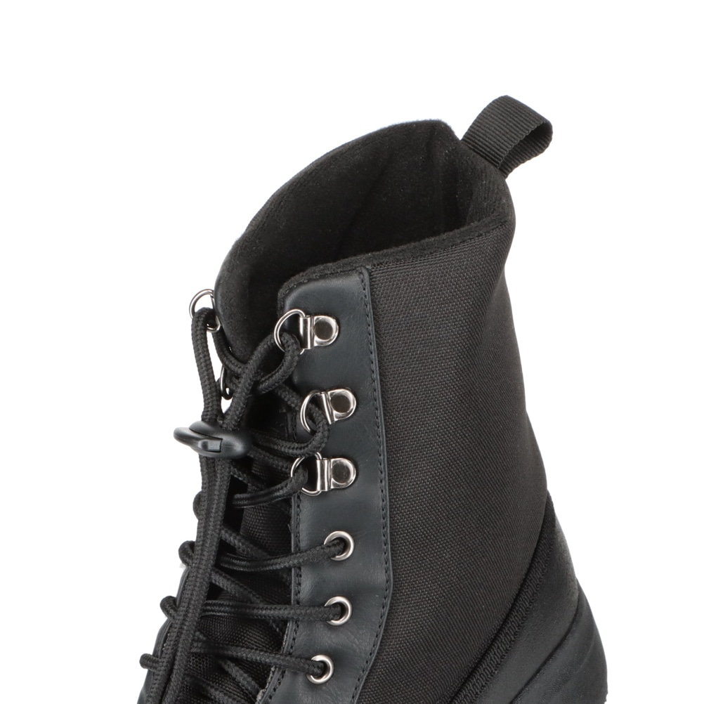 防水レースアップブーツ