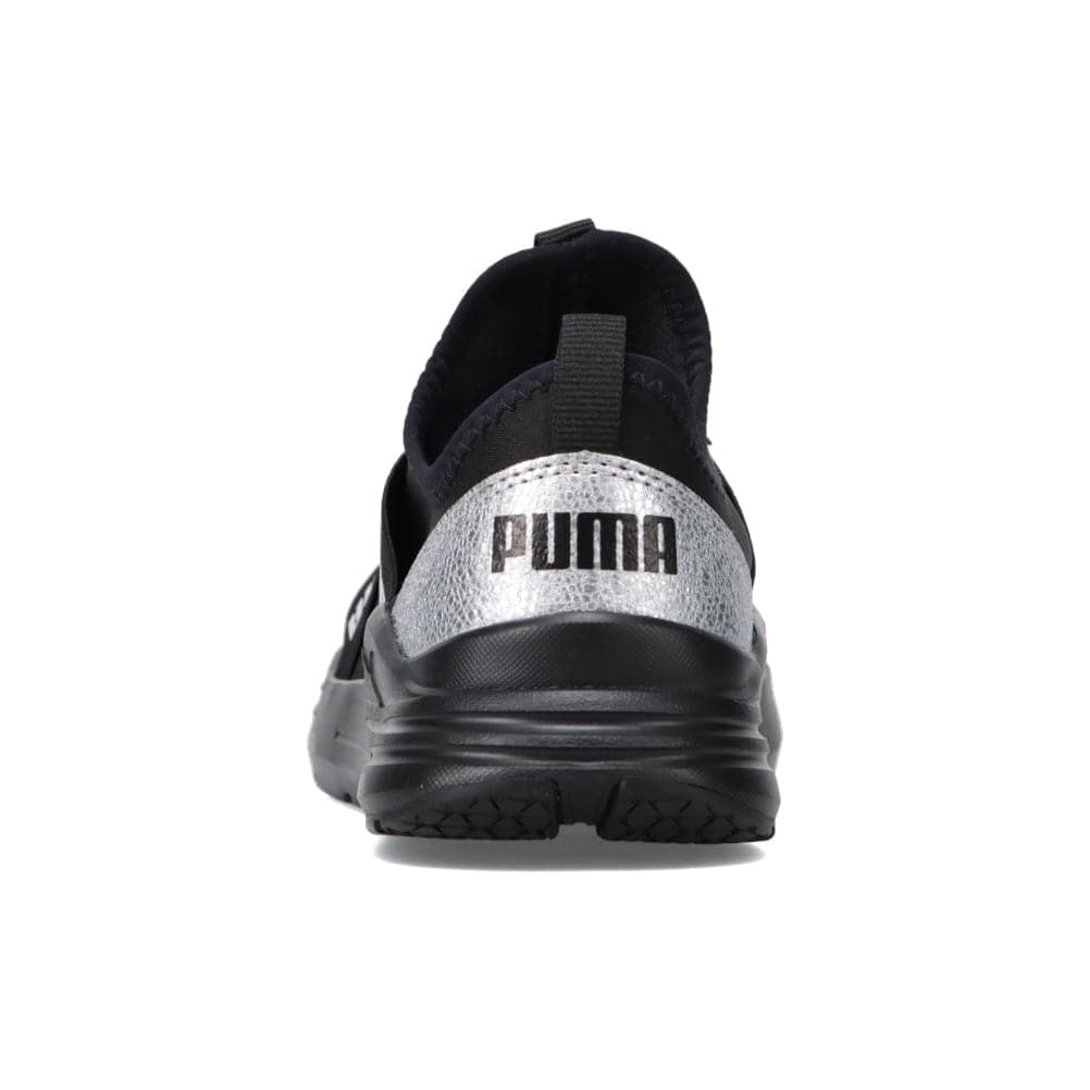 PUMA プーマ ワイヤード ラン スリップオン ディストレスト レディース ブラック×シルバー | 靴（シューズ）・スニーカーの通販  kutsu.com│チヨダ公式オンラインショップ