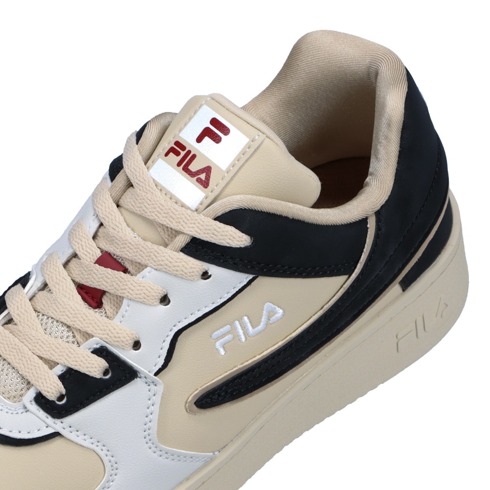 日本未発売レア‼️ドイツ輸入　3点セット　　フィラFILA Ｍ(日本Lサイズ相当) FILA フィラ TatticaDV2RI アイボリー×ブラック メンズ | 靴（シューズ