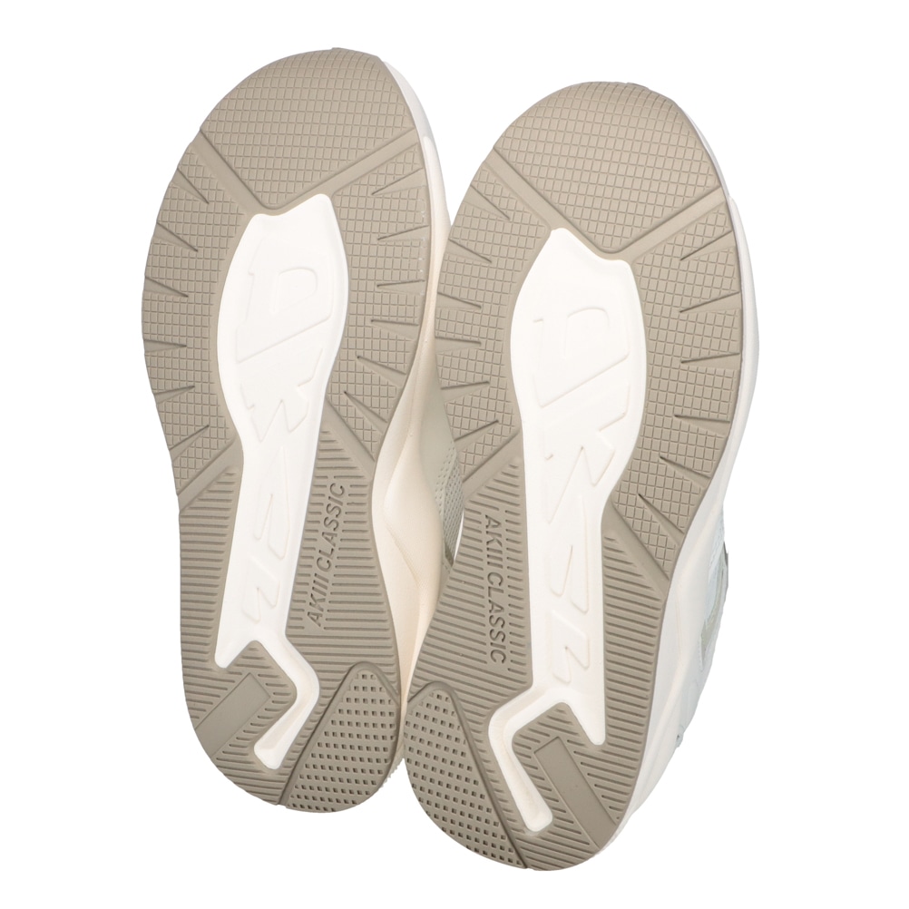 AKIII CLASSIC アキクラシック AKIII LUCKY RUNNER ホワイト