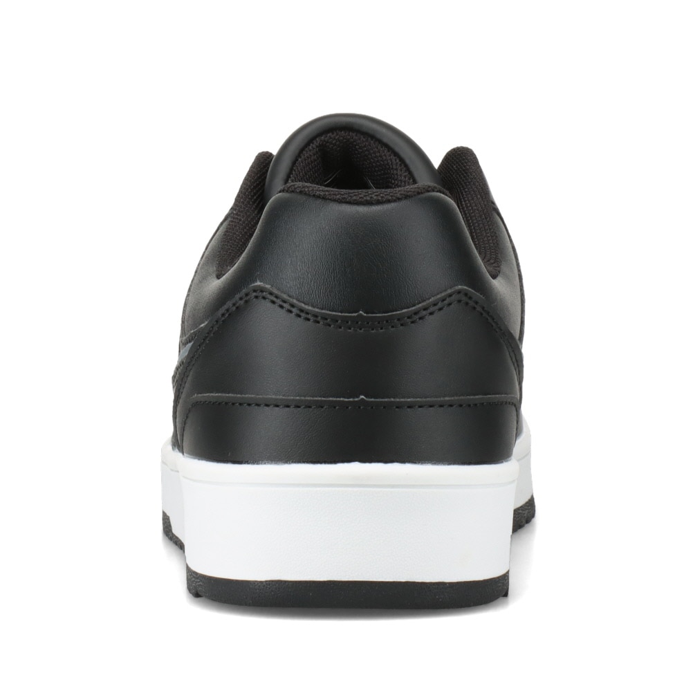 防水コートスニーカー