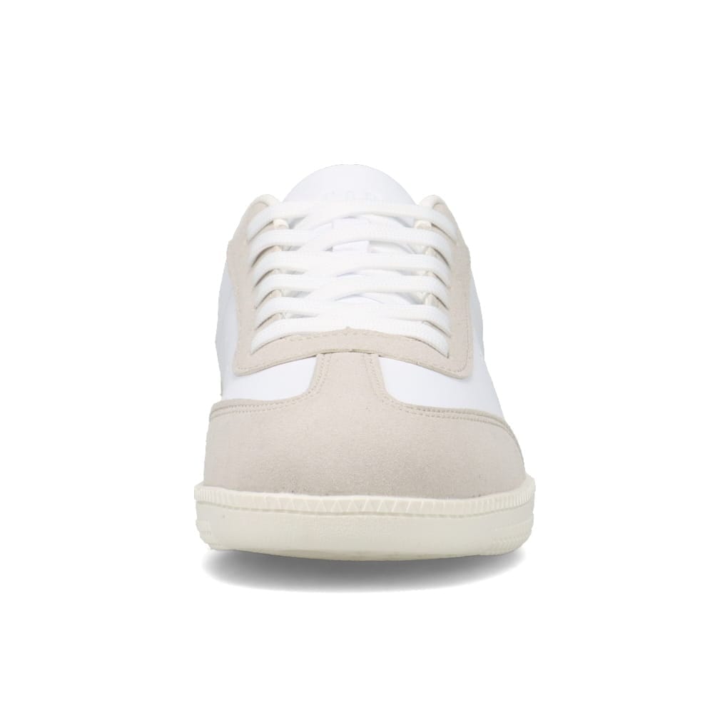 コートスニーカー