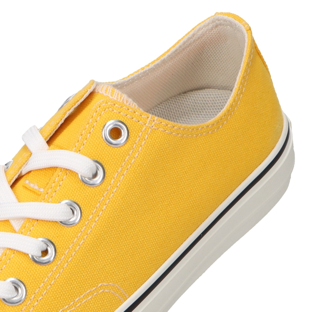 消臭機能付き ecoスニーカー