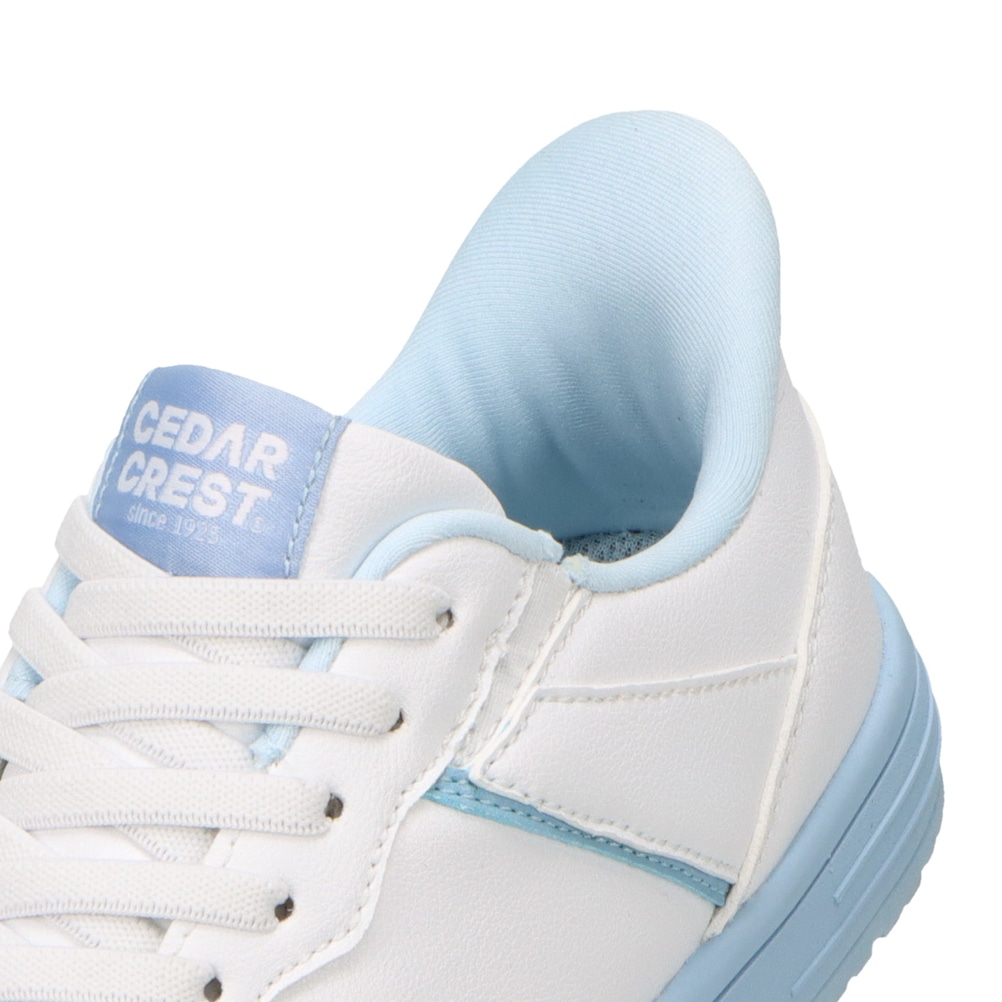 スパットシューズ（スニーカータイプ）手を使わずに履ける