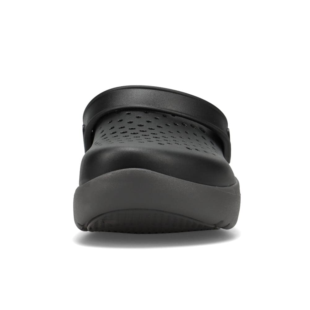 InMotion Clog