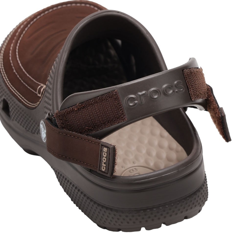 crocs クロックス YuconV2LRClog ブラウン メンズ | 靴（シューズ