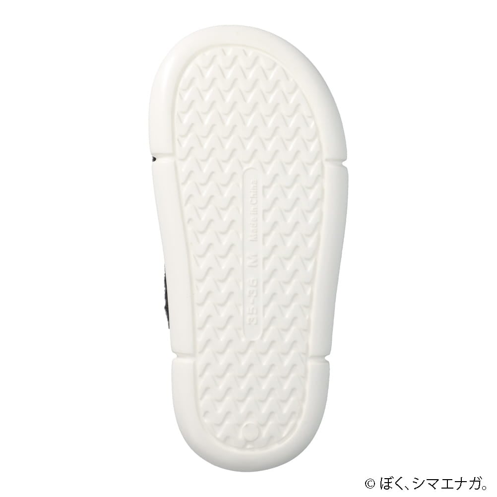 ぼく、シマエナガ。スリッパ