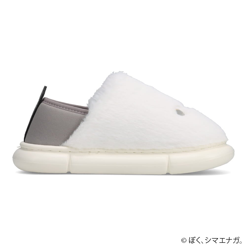 ぼく、シマエナガ。スリッパ