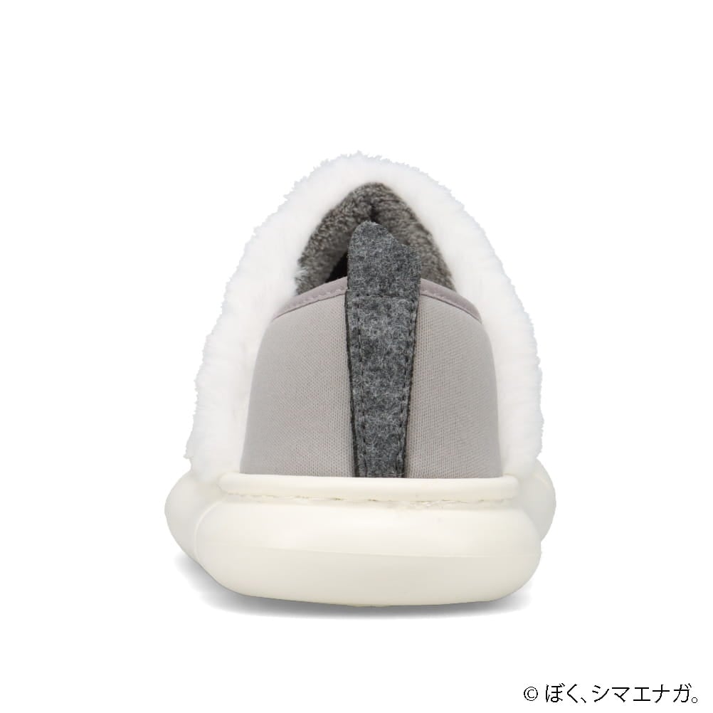 ぼく、シマエナガ。スリッパ