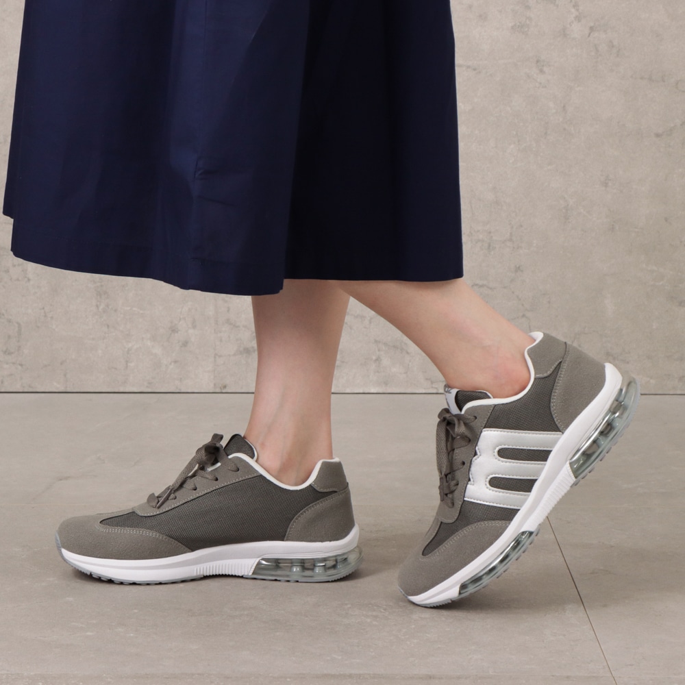 ダブルエアークッションスニーカー