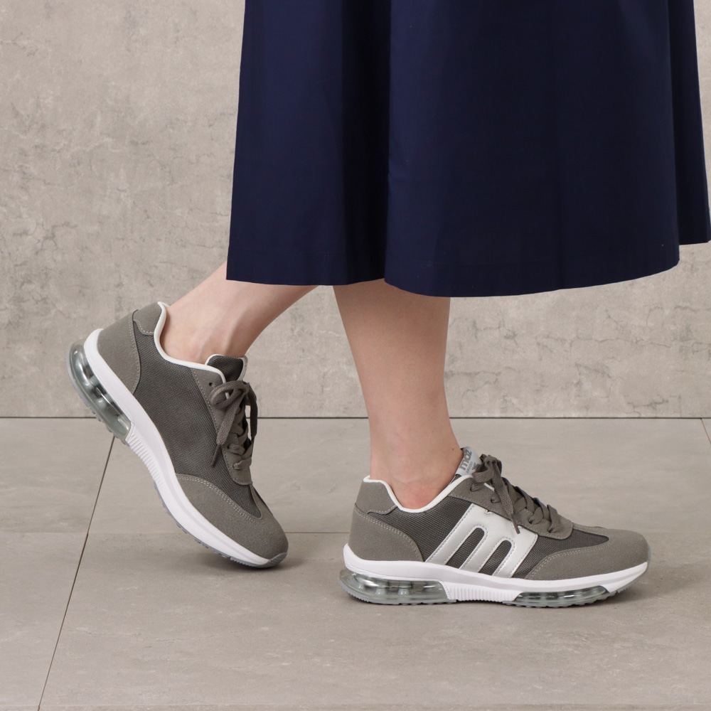 ダブルエアークッションスニーカー