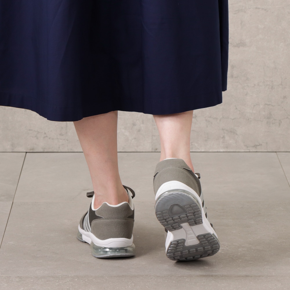 ダブルエアークッションスニーカー